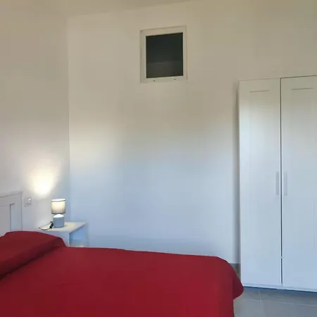 Cozy Near Algheros Seafront Apartment *