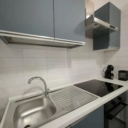 Cozy Near Algheros Seafront Apartment Alghero